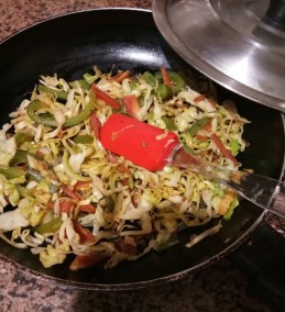 Cabbage Stir Fry with Bell Pepper and Carrots Recipe