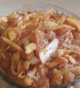 Mango-onion kachumbar