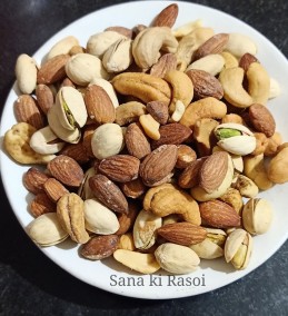 Roasted Salted Dry fruits or nuts