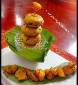 Makki aate k tikkad Wid shahi Aalu Pyaz / Maize Flour Tikkad Wid Royal Potatoes Onion Recipe