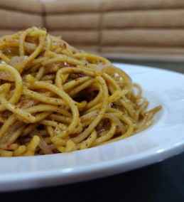 Burnt Garlic Noodles