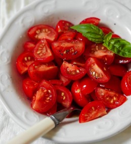 Cherry Tomatoes Salad Recipe