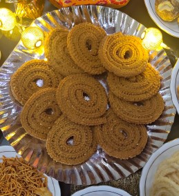 Instant Spicy and Crunchy Chakli