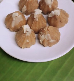 Sattu and tender coconut modak Recipe