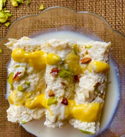 Mango Rabdi Roll Recipe
