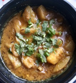 Fenugreek Leaves Curd Potato Curry Recipe