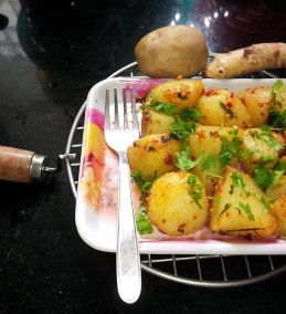 Smoky tawa fried masala potatoes Recipe