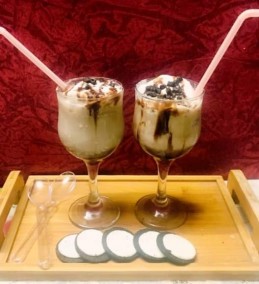 Oreo shake with vanilla ice cream Recipe