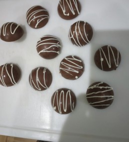 Oreo chocolate balls Recipe
