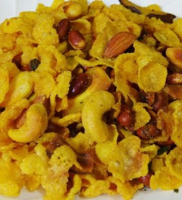 Makai Chivda (Cornflakes Chivda) Recipe