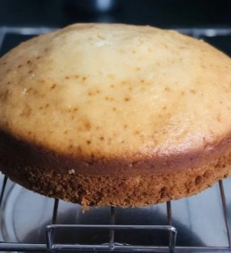 Vanilla Sponge Cake Recipe