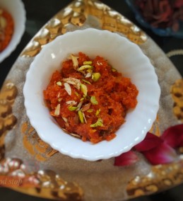 Less ghee carrot halwa recipe