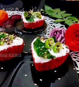 Beetroot tomato dhokla with hung curd icing recipe