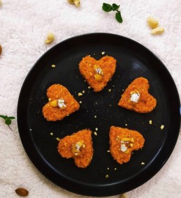 Heart shape carrot halwa recipe