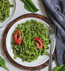 Spinach pesto pasta recipe