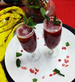 Beetroot and pomegranate juice recipe