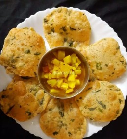 Meethi Poori Recipe