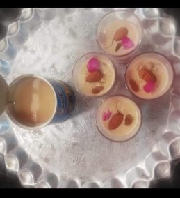 CARAMELIZED APPLE RICE KHEER SHOTS IN ROSE FLAVOUR RECIPE
