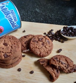 Double Chocolate Choco Chip Cookies using Nestle Milkmaid Recipe