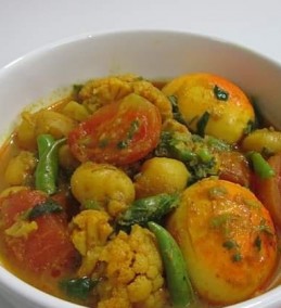 Cauliflower and Egg Curry Recipe