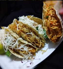 Noodles in papad taco recipe