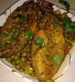 Green peas with fish curry recipe