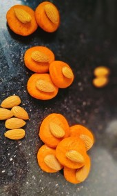 Kesar orange penda/laddu Recipe