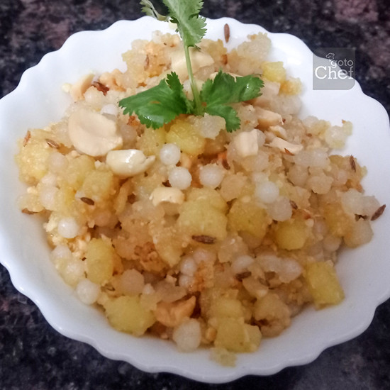 Sabudana Khichdi Recipe - GoToChef